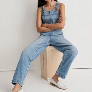 Madewell Denim Oversized Carpenter Overalls in Aldott Wash